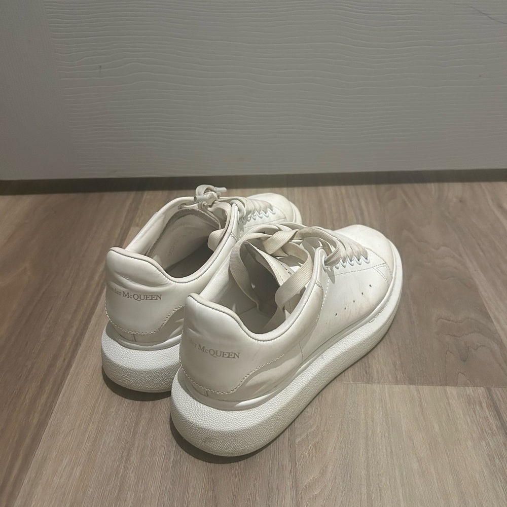 Alexander McQueen Sneakers